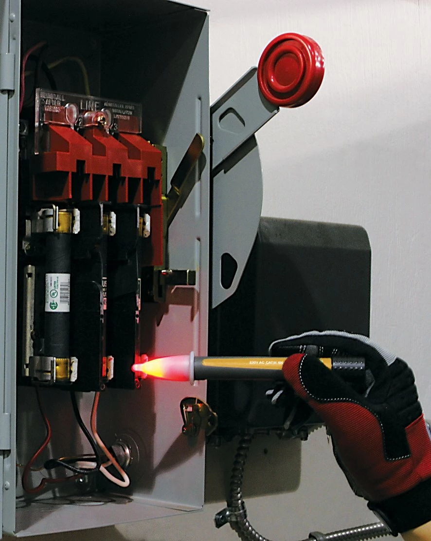 Jet Pocket Voltage Detector With Built-In Flashlight Hand Tools 4 Jet Pocket Voltage Detector With Built-In Flashlight Hand Tools