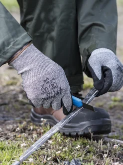 Pioneer 5362 Cut-Resistant Composite Filament/Steel Fibre Glove With Foam Nitrile Palm (Cut Level 7) Work Gloves